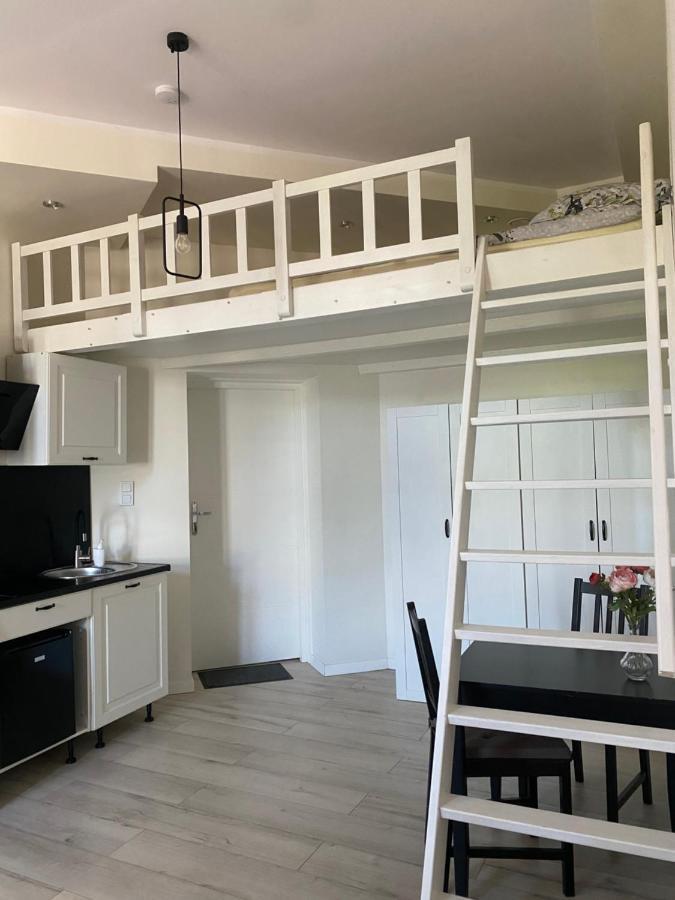 Przytulna Kawalerka Z Antresola Appartement Katowice Buitenkant foto